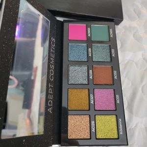 Adept cosmetics Kodanne palette. LIMITED EDITION!